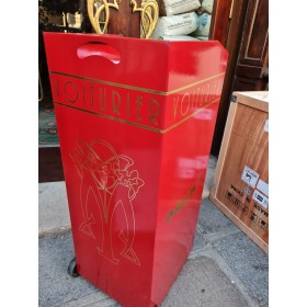 VALET PARKING MAXIM'S PARIS